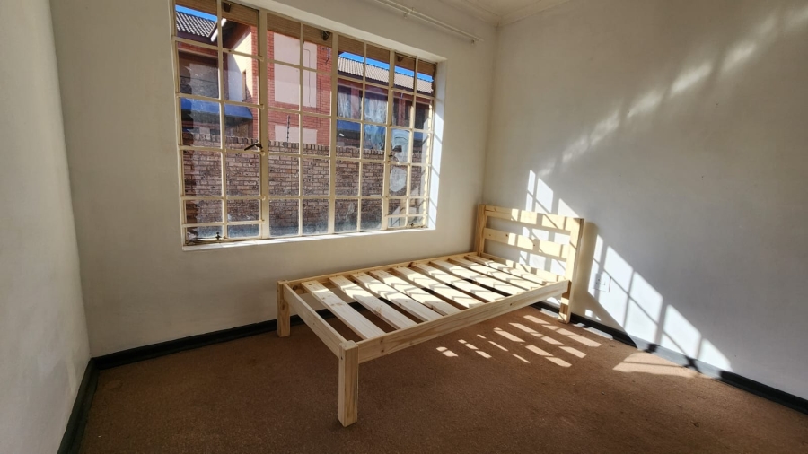 To Let 1 Bedroom Property for Rent in Die Bult North West